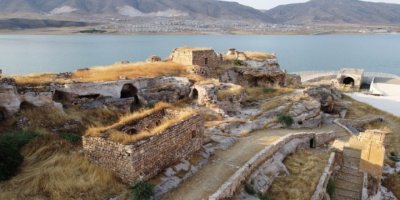 Şaristanîyek 12 hezar salan ji bo bendaveke 50 salan hat tunekirin