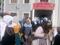 "Dengekî 'erê' 500 lîra”