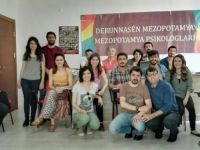 "Hemû neheqiyan ji xwe re dikin xem"