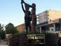 Mêrdîn: Qeyûm peykera jî ji xwe re dijmin dihesibîne!