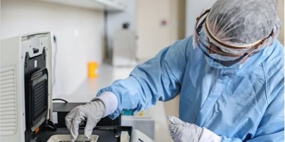 Ji ber cûreyek nû ya Korona li Brîtanyayê belav dibe hin welatên Ewropî tedbîrên nû distînin