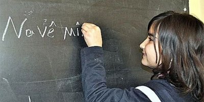 Înîsiyatîfa Mamosteyên Kurdî: Ji bo zarokên xwe kurdî hilbijêrin