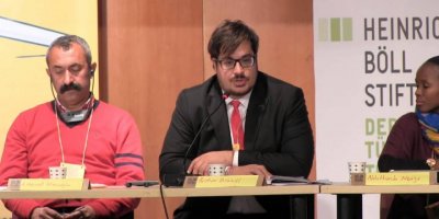 ‘Divê Tirkiye hebûna YPGê qebûl bike’