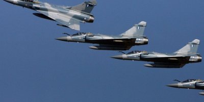 Balafirên Yûnanistanê keştiya Tirkiyê tacîz kirin