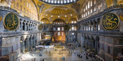 Yunan: Bila Ayasofya ji nû ve bibe muze