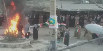 Tevî astengiyan jî Kurdan li Rojhilatê Kurdistanê Newroz pîroz kirin