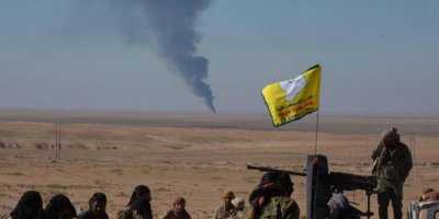 Rejîma Sûrî û HSDê li hev kir: Wê heftane 200 tanker petrol bo herêmên rejîmê bê şandin