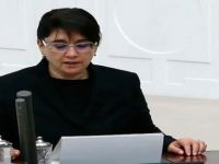 Parlamentariya Leyla Zana tê daxistin