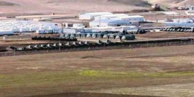 Bi roketan li baregeha Tirkiyê ya Başîqayê xistin