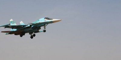 Medyaya Rûsî: Rûsyayê 20 firokeyên cengî şandin Qamişlo