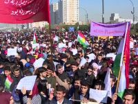 Ji xwendevanên Hewlêrê li dijî Abadî xwepêşandan