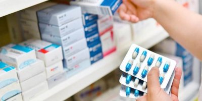 Serokê Odeya Dermanfiroşan: Ji her 100 dermanan 22 derman peyda nabin