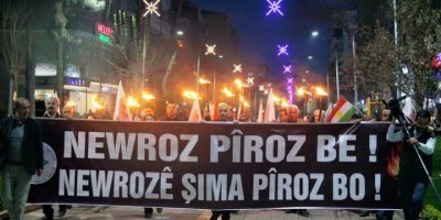 PAK: Bi xebat û têkoşînê û bi hêvîyên xwe em agirê newrozê geş bikin