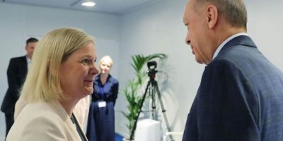 Serokwezîra Swêdê bo Kurdan: Em ti carî we radestî Tirkiyê nakin