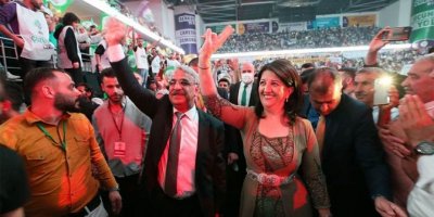 Pervîn Bulan û Mithat Sancar careke din bûn Hevserokên HDPê