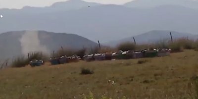 Îran deverên sinorî yên Herêma Kurdistanê topbaran dike