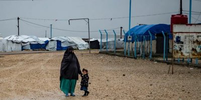 Almanya 11 welatiyên xwe ji kampa Roj wergirtin