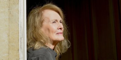 Xelata Wêjeyê ya Nobelî dane Annie Ernauxê