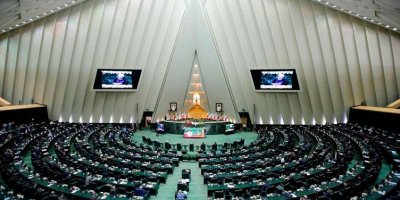 Parlamenterên Îranî: Xwepêşander 'dijminên Xwedê' ne divê bilez bên darvekirin