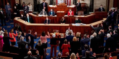 Li Amerîkayê Komariyan piraniya Civata Nûneran bi dest xistin