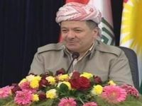 Cîhan bi çaveke rêz û hurmet destkeftîyên gelê Kurdistanê dike