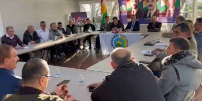 Xalid Ezîzî: Îrana paşerojê bi bê beşdariya netewên din di desthilatê de, demokrasî û azadiyê bi xwe ve nabîne