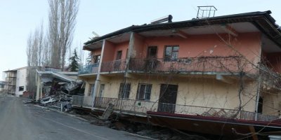 Hejmara qurbaniyên erdheja Bakur û Tirkiyê gihîşt 43 hezar û 556 kesan