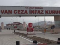 Girtiyekî bo Efrînê xwe şewitand!