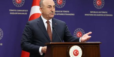 Çavuşoglu: Ji bo jinavbirina YPGê em ê bi rejîma Sûriyê re hevkariyê bikin