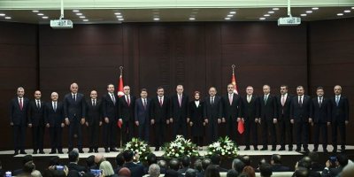 Kabîneya nû ya hikûmeta Tirkiyê eşkere bû