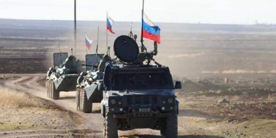 Karwaneke Artêşa Rûsî li Bakurê Helebê Hate Armanc Kirin