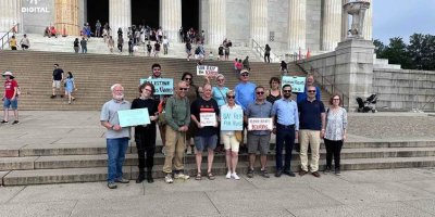 Çalakvanê Kurd li dijî Peymana Lozanê ber bi New Yorkê ve dimeşe