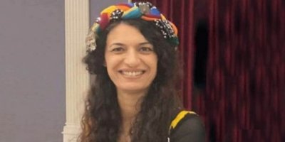 Hunermenda Kurd a nexweşa penceşêrê hat girtin