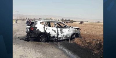 Droneke Tirkiyeyê otomobîlek bombebaran kir: 4 kesan canê xwe ji dest da