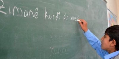 Xizmet bi zimanê kurdî şayenê xelatên herî mezin e!