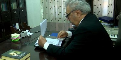 Nivîskar Bedirxan Sindî: Dewletbûn ne kiras e ku tu ji xwe bikî, kefen e