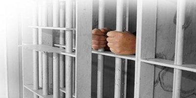 Rêjîma Îranê li hayama sala 2023 de zêdetir ji 216 zarok binçav kirine