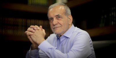 Serokkomarê nû yê Îranê serdana Iraqê dike