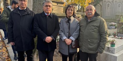 Heyeta PWKyê Li Parîsê Beşdarî Bibîranîna Ahmet Kaya Bû