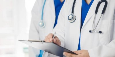 AMED - Bijîşk 4 rojan grevê dikin