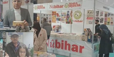 Li Pêşangeha Pirtûkan a Rihayê pirtûkên Kurdî balê dikişînin: ‘Kurdî dihele!’