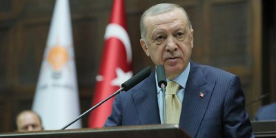 Gef û êrişên Tirkiyeyê li Rojavayê Kurdistanê berdewam dikin