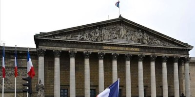 Fransa: Divê hevpeymanên me yên Kurd li Sûriyeyê bên parastin