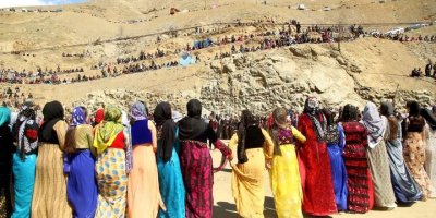 Hêzên ewlehiyê yên Îranê Kurdên beşdarî pîrozbahiya Newrozê bûbûn girtin