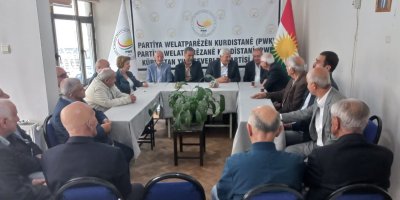 Heyeta HAK-PARê Li Amedê Bi Minasebeta Cejna Remezanê Seredana PWKyê Kir