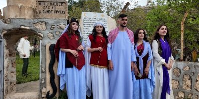 Kurdên Êzidî li Şirnexê Cejna Çarşema Sor pîroz kir