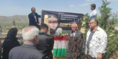 PWKyê li Kercewsê li ser mezelê wî welatperwerê kurd Feyyaz Ekmen bibîranî