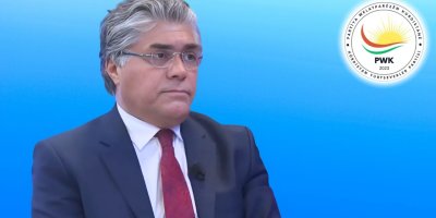 Mustafa Ozçelîk: Ji bo lêxwedîderketina zimanê kurdî, berîya her tiştî divê em bi kurdî biaxivin, em kurdî fêr bibin