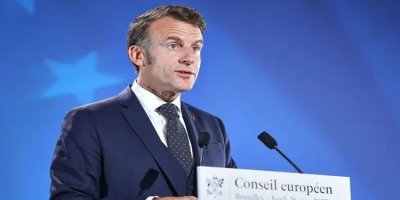 Emmanuel Macron: Kurd dikarin pişta xwe bi me qewîn bikin