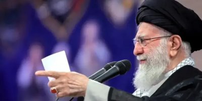 Xamineyî hişyarî da Amerîkayê: Em dikarin li herêmê bigihêjin armancên giring ên Amerîkayê